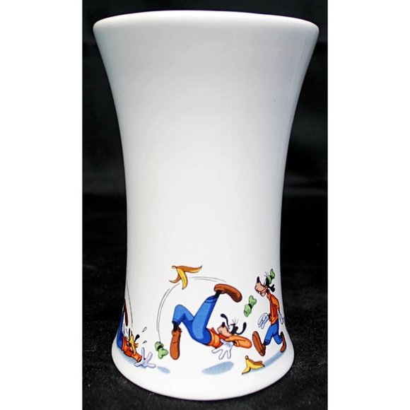 Disney Store White Ceramic 6" Coffee Mug Goofy Slipping On Banana Peel Concave - Picture 2 of 10